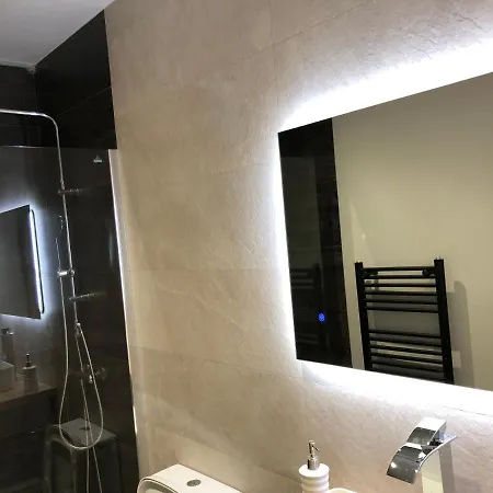 Ronda By Lixloft En El Centro Histórico Y Cerca De La Plaza Mayor *